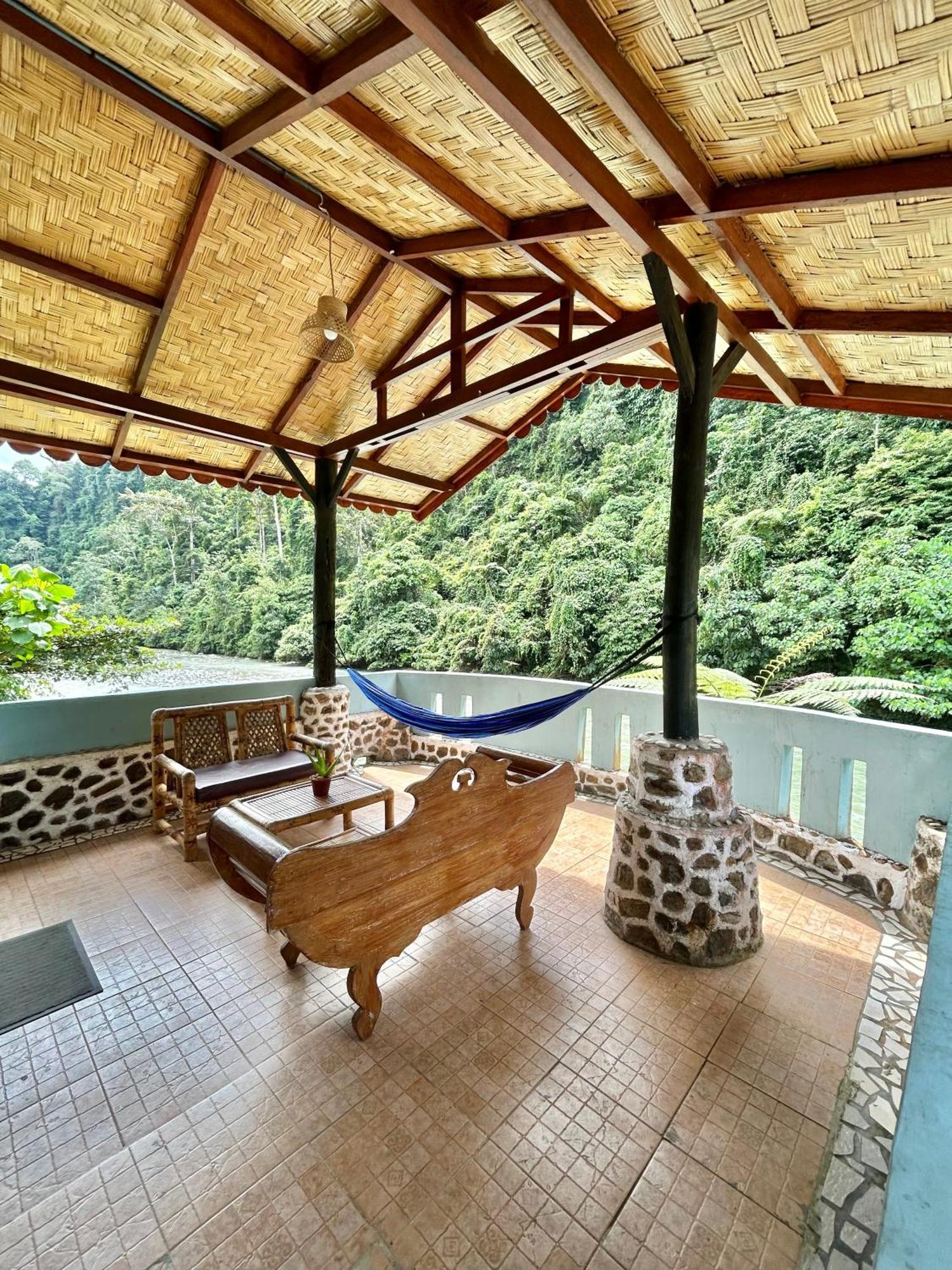 Aussie Inn Букит-Лаванг Экстерьер фото